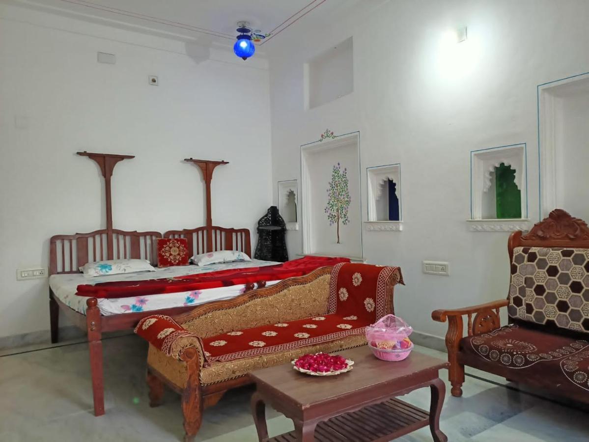 אודייפור Hotel Aravali View Palace מראה חיצוני תמונה