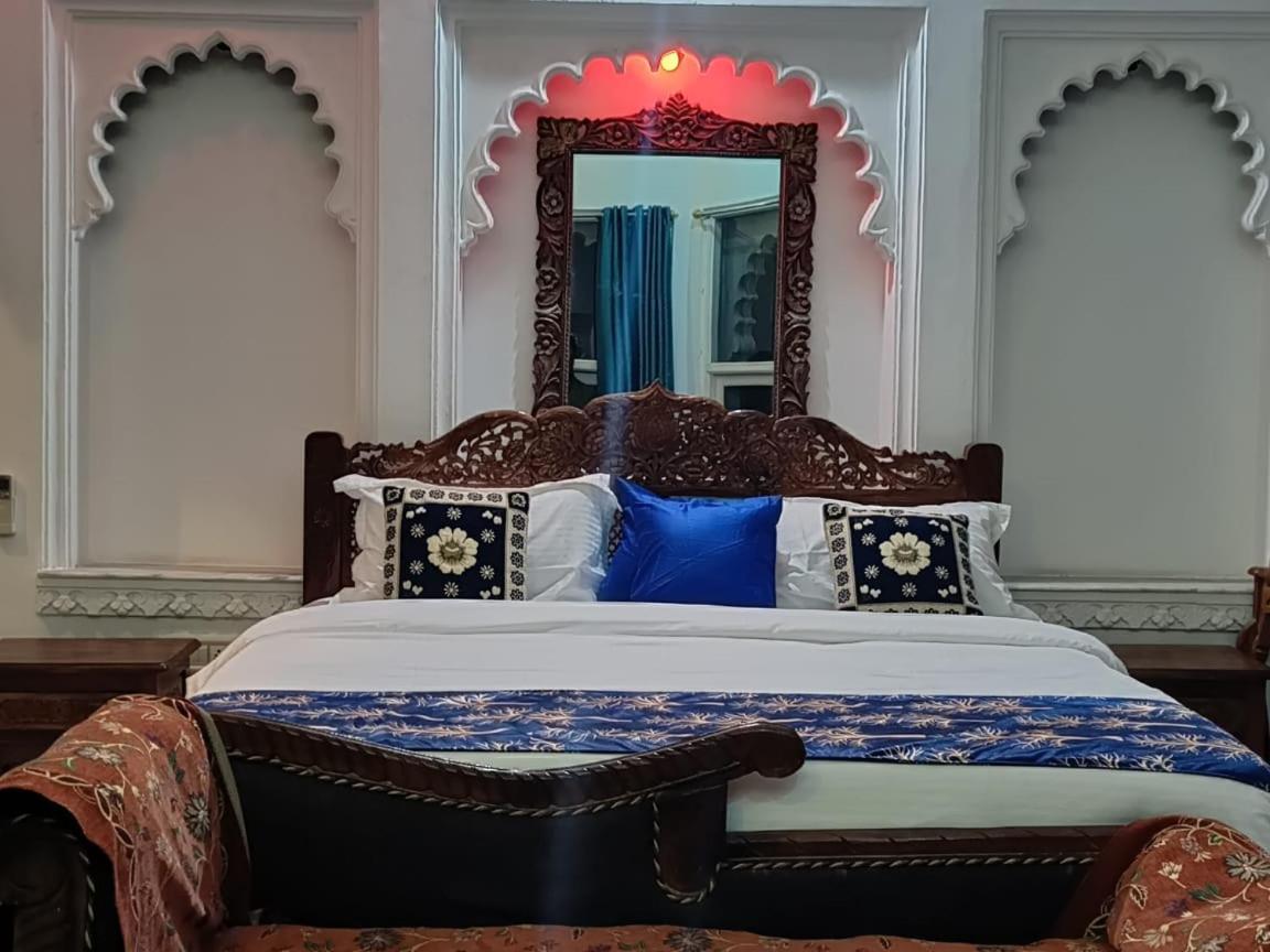 אודייפור Hotel Aravali View Palace מראה חיצוני תמונה